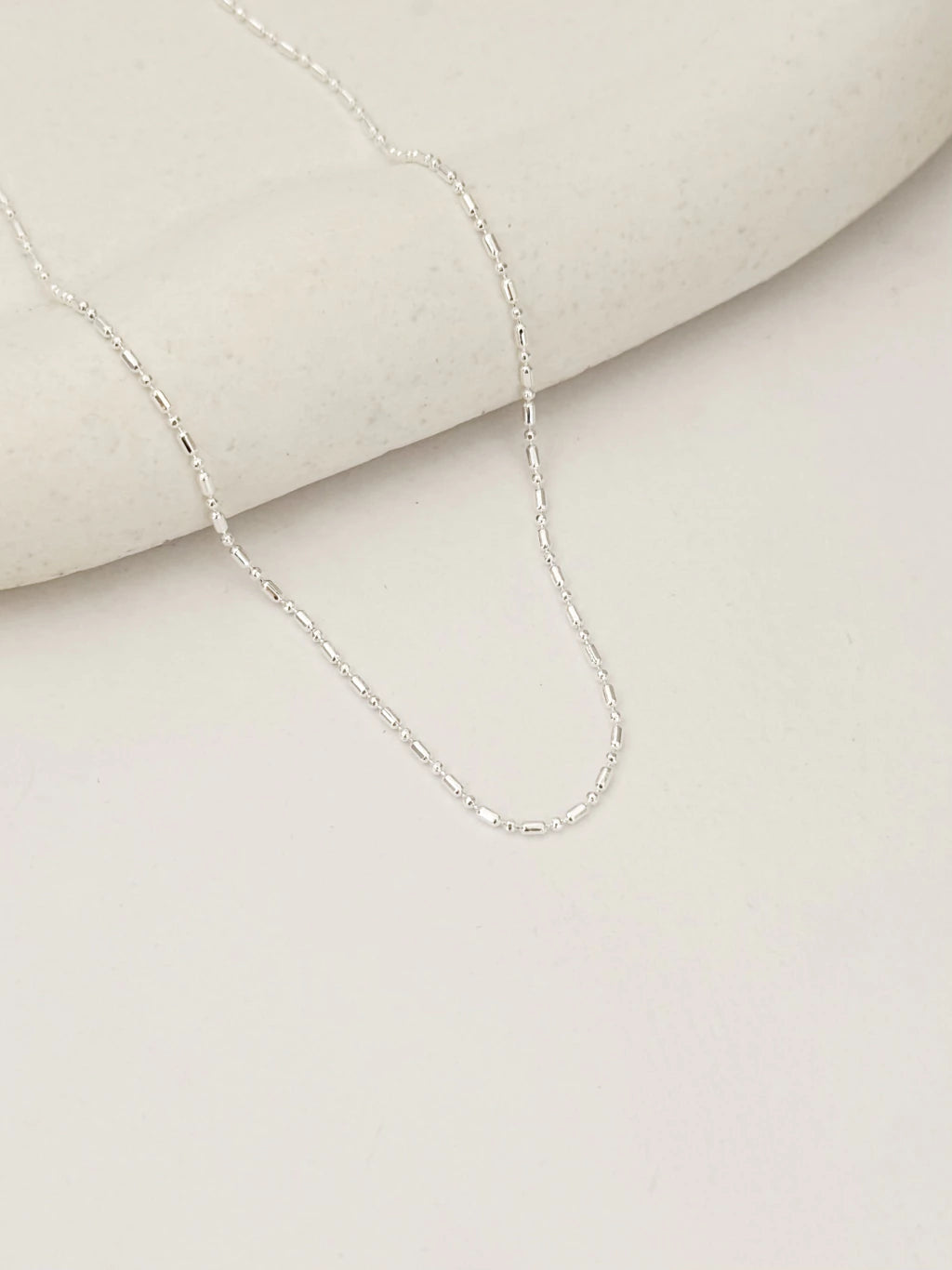 Choker bolinhas & baguete