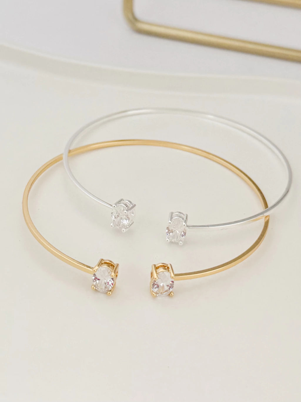 Bracelete duas zircônias cristal ovais